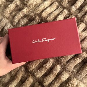 🎉BRAND NEW Salvatore Ferragamo sunglasses box